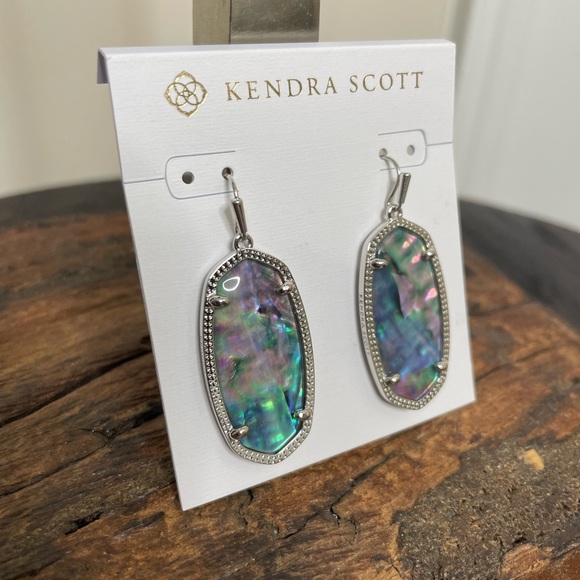 NWT Kendra Scott Elle Silver Drop Earrings in Lilac Abalone! - Picture 3 of 3